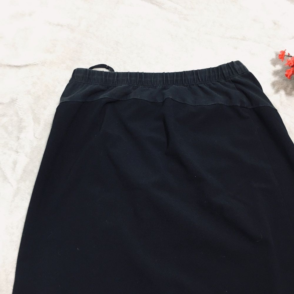 Two Heart Maternity Pleated Black Skirt Small - Picture 4 of 7